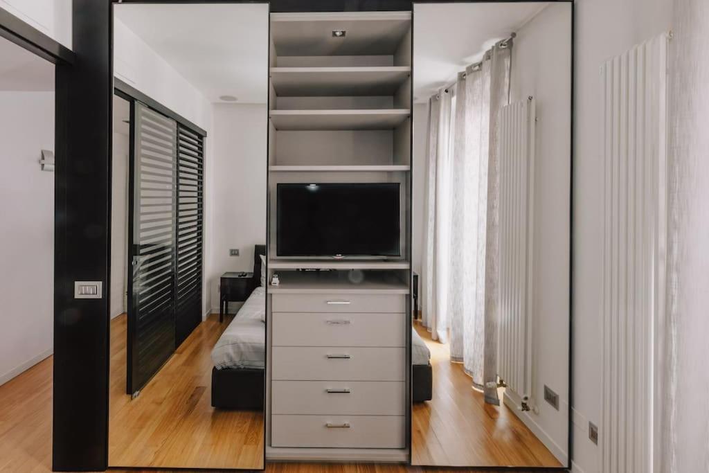 Casa Penelope Apartment Милано Екстериор снимка