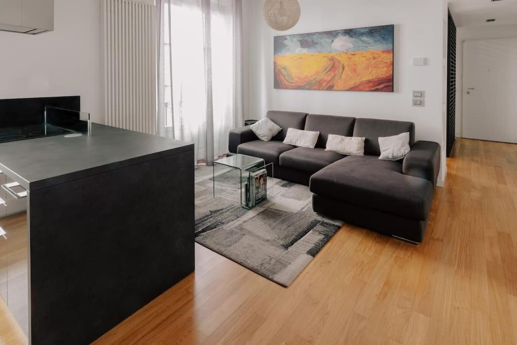 Casa Penelope Apartment Милано Екстериор снимка